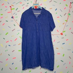 OLD NAVY - Chambray shirt dress with raw hem sized XXL Tall